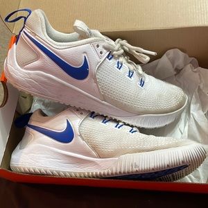 Women’s Volleyball Court Shoes